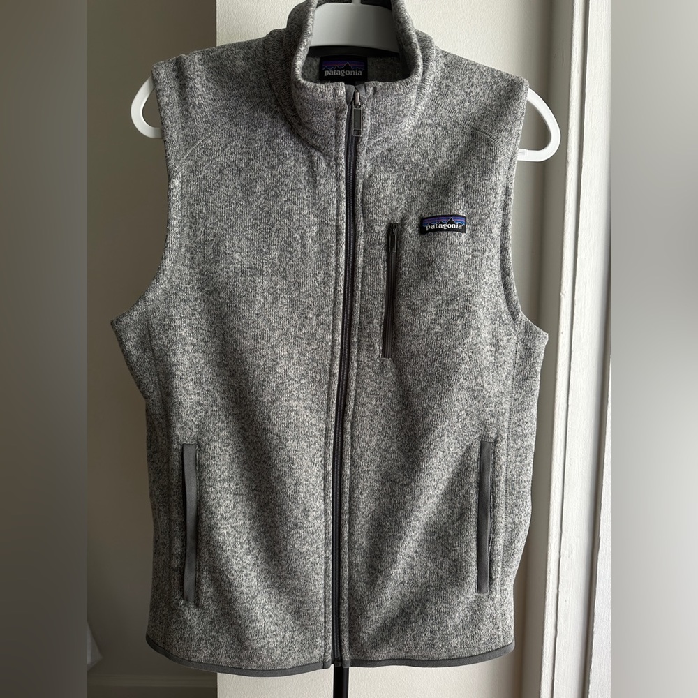 Patagonia mens medium vest.